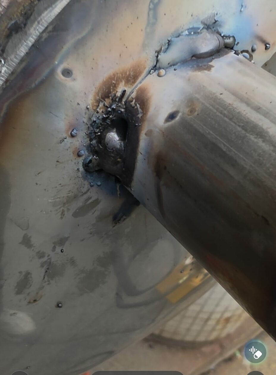 Essai de soudage en charge sur conduite inox sous pression